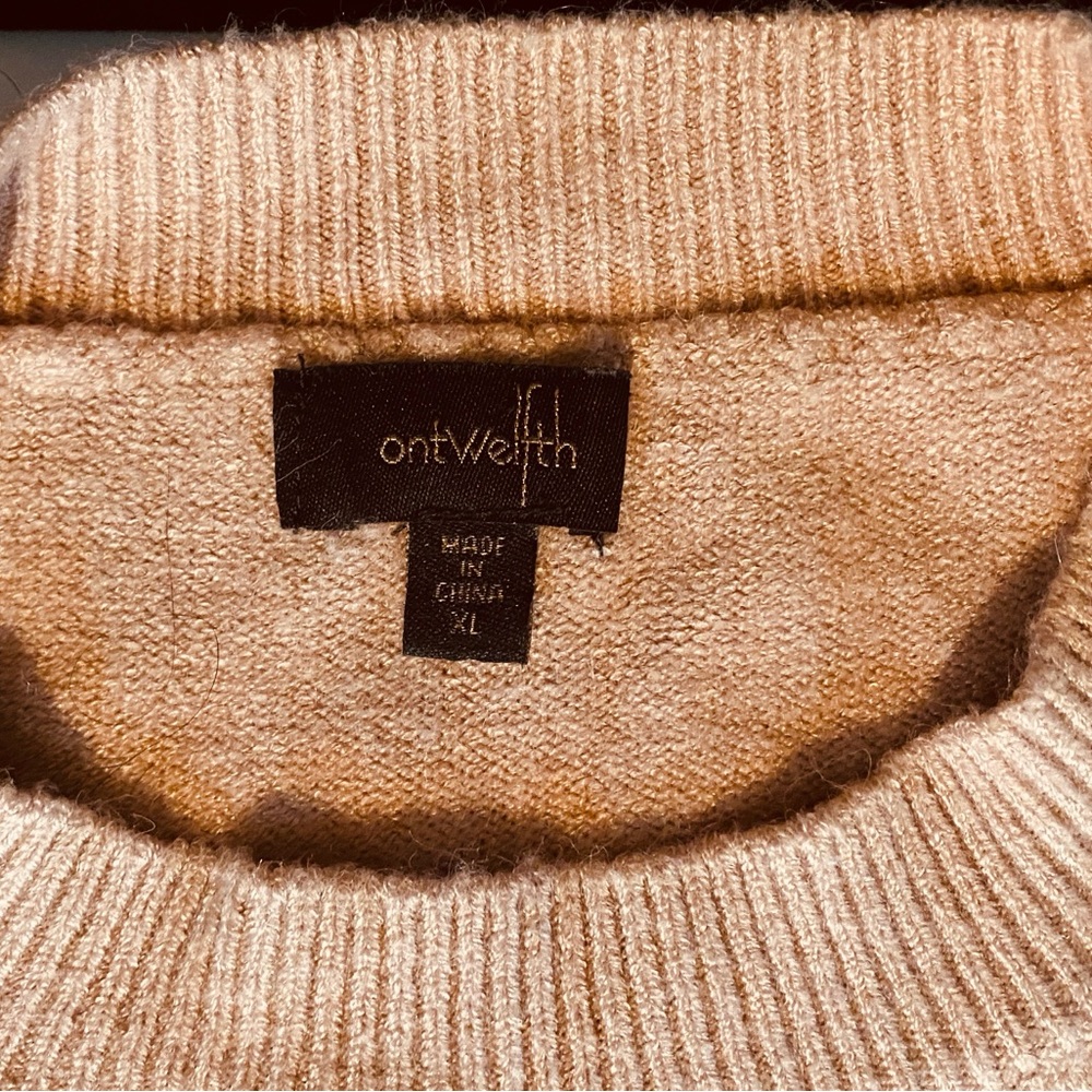 Ontwelfth Stylish Light Pink Cable Knit Sweater NWOT - Picture 2 of 5